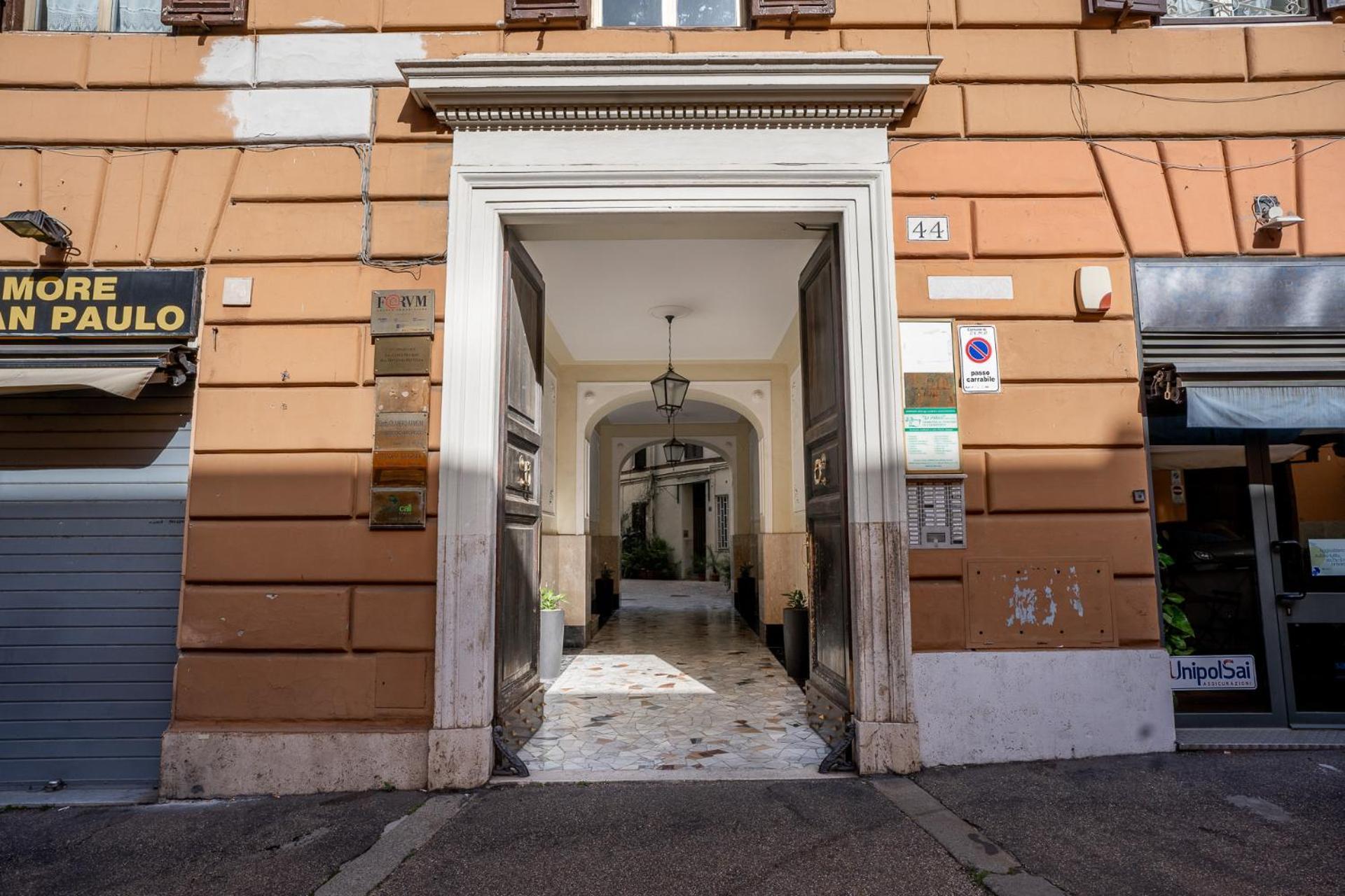 Domus Alba Mantua Apartamento Roma Exterior foto